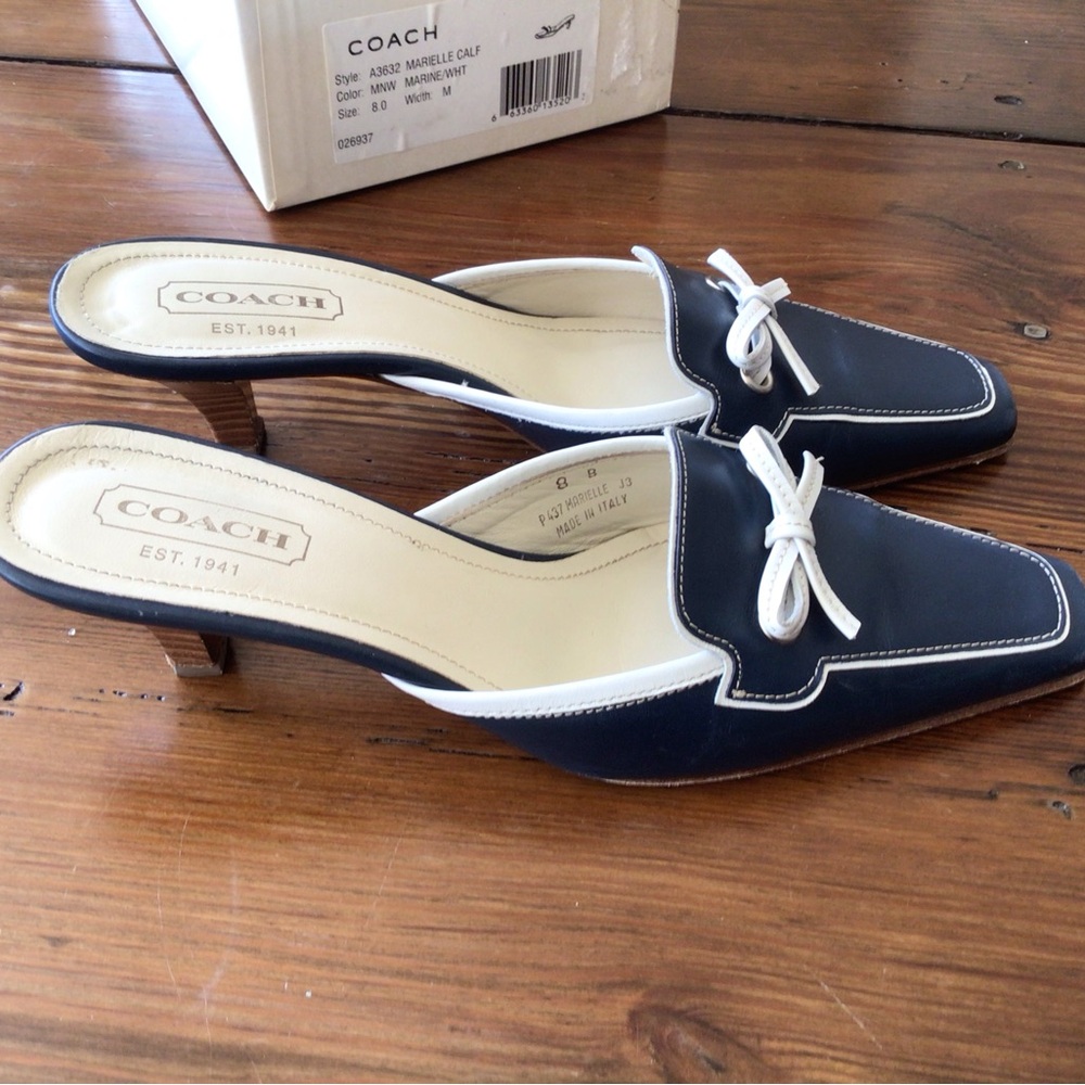 Coach Women's Dark Blue and Cream Mules